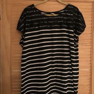 Striped lace detail top